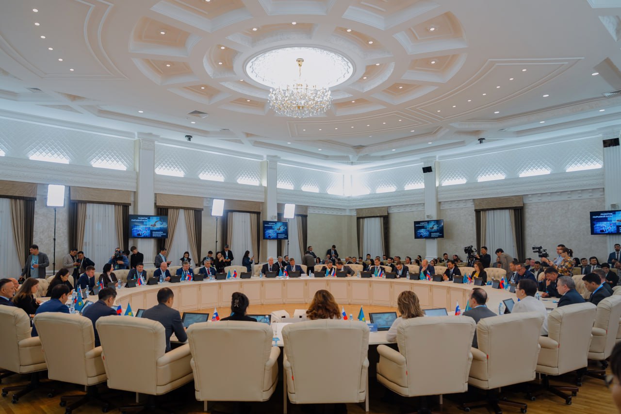 Принимаем участие в форуме межрегионального сотрудничества в Казахстане Принимаем участие в форуме межрегионального сотрудничества в Казахстане