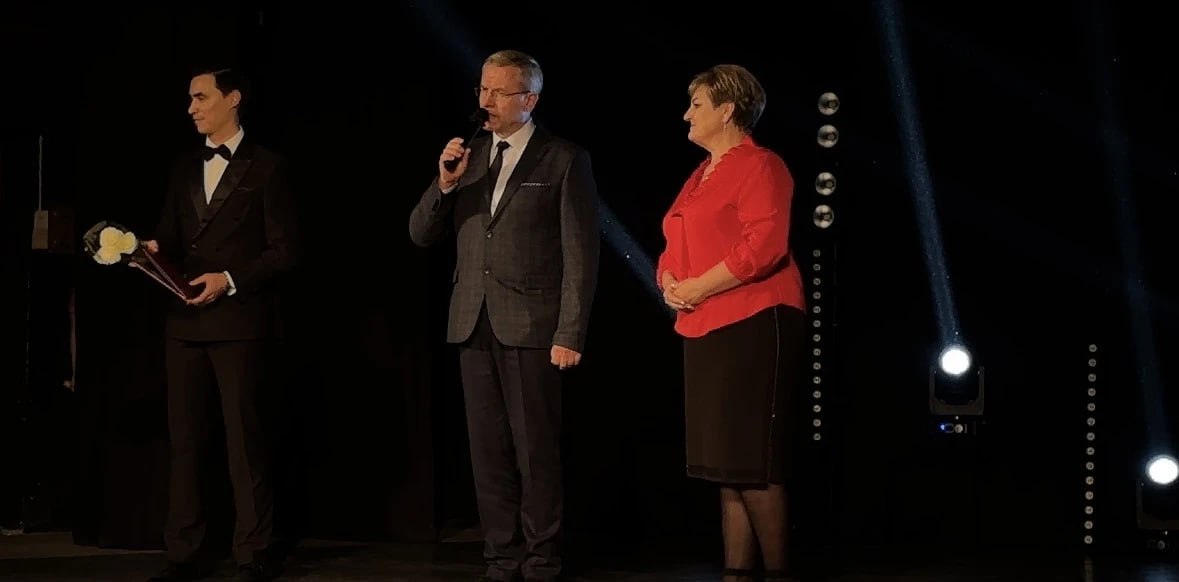 Образцовой вокальной студии «Мелодия» Детского дома культуры Тольятти - 25 лет! Образцовой вокальной студии «Мелодия» Детского дома культуры Тольятти - 25 лет!