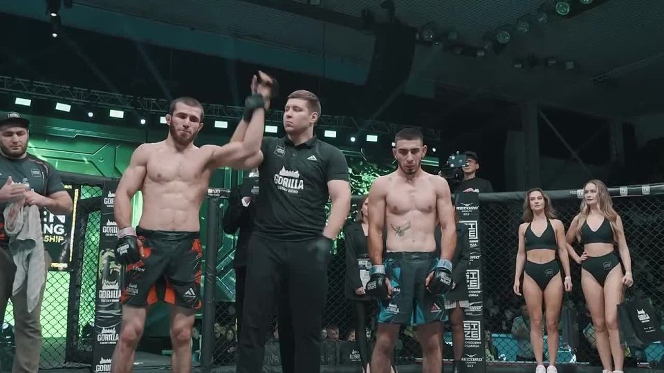 8 Open FC 58         -  