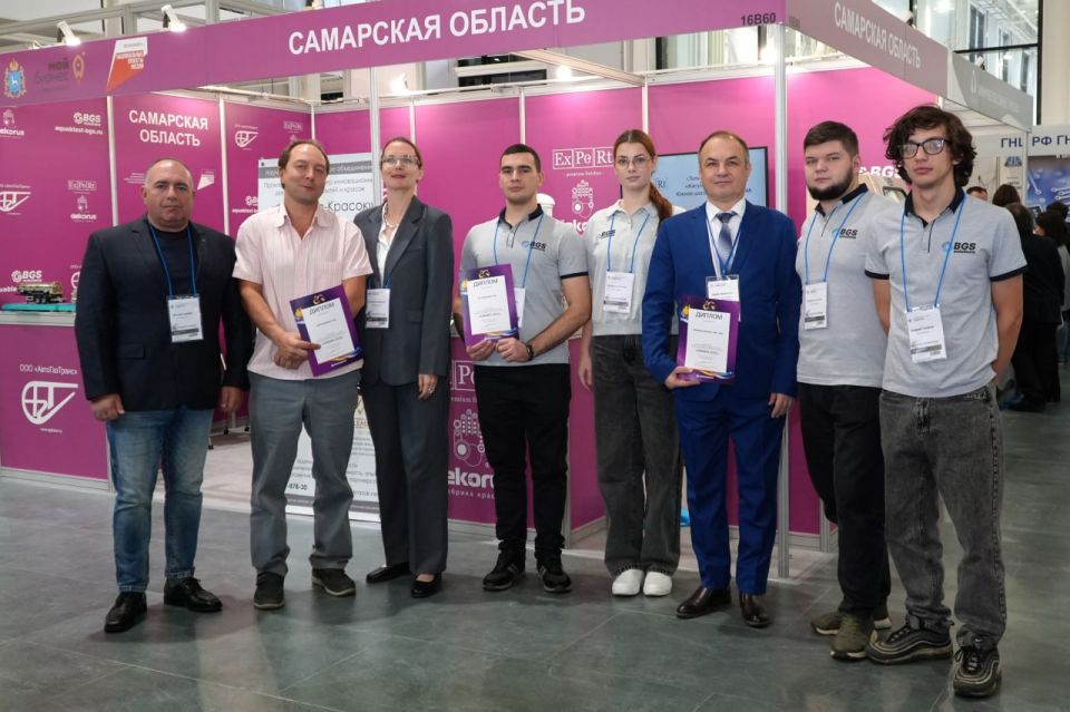 Организовали коллективный стенд для региональных производителей на международной выставке «ХИМИЯ - 2025»