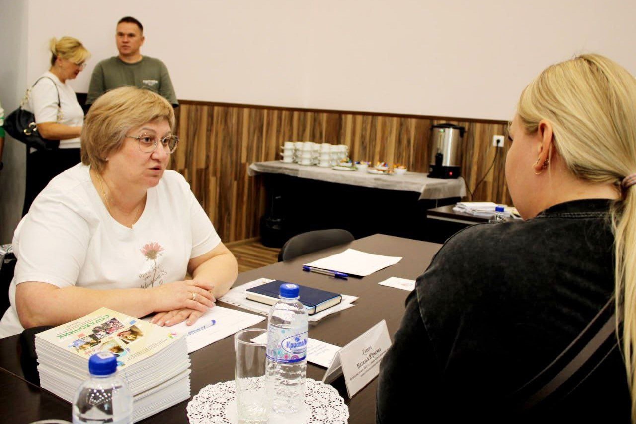 Пятую партию гумпомощи «за ленту» готовит Клуб семей военнослужащих Советского района «СВОи» к Новому году Пятую партию гумпомощи «за ленту» готовит Клуб семей военнослужащих Советского района «СВОи» к Новому году