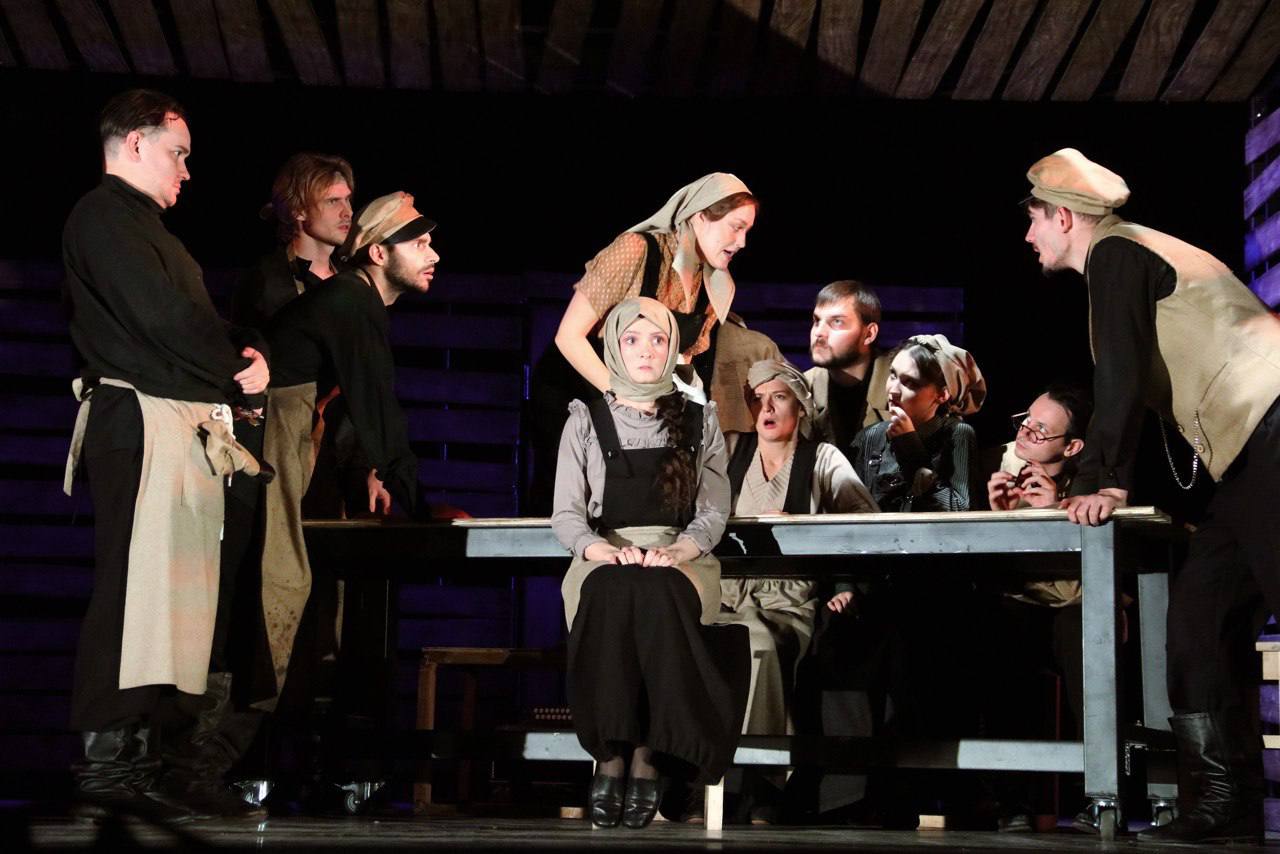 Театр «Мастерская» из Самары представил два спектакля на Всероссийском фестивале «Классика» в Москве Театр «Мастерская» из Самары представил два спектакля на Всероссийском фестивале «Классика» в Москве