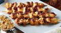 Необычные шашлычки из куриного филе и изысканный соус из фундука