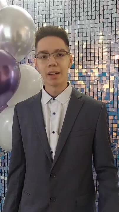 Победителей и лауреатов фестиваля "Свой взгляд" поздравил Данила Юртов - полуфиналист 9 сезона шоу "Ты - супер" на телеканале НТВ!