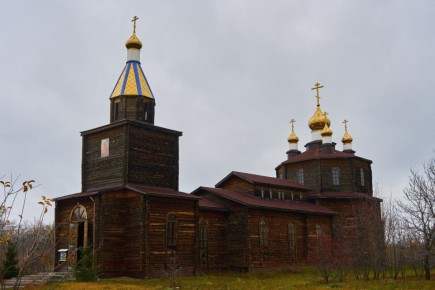 Ответ на загадку — храм в честь Феодоровской иконы Божией Матери в поселке Новокашпирский