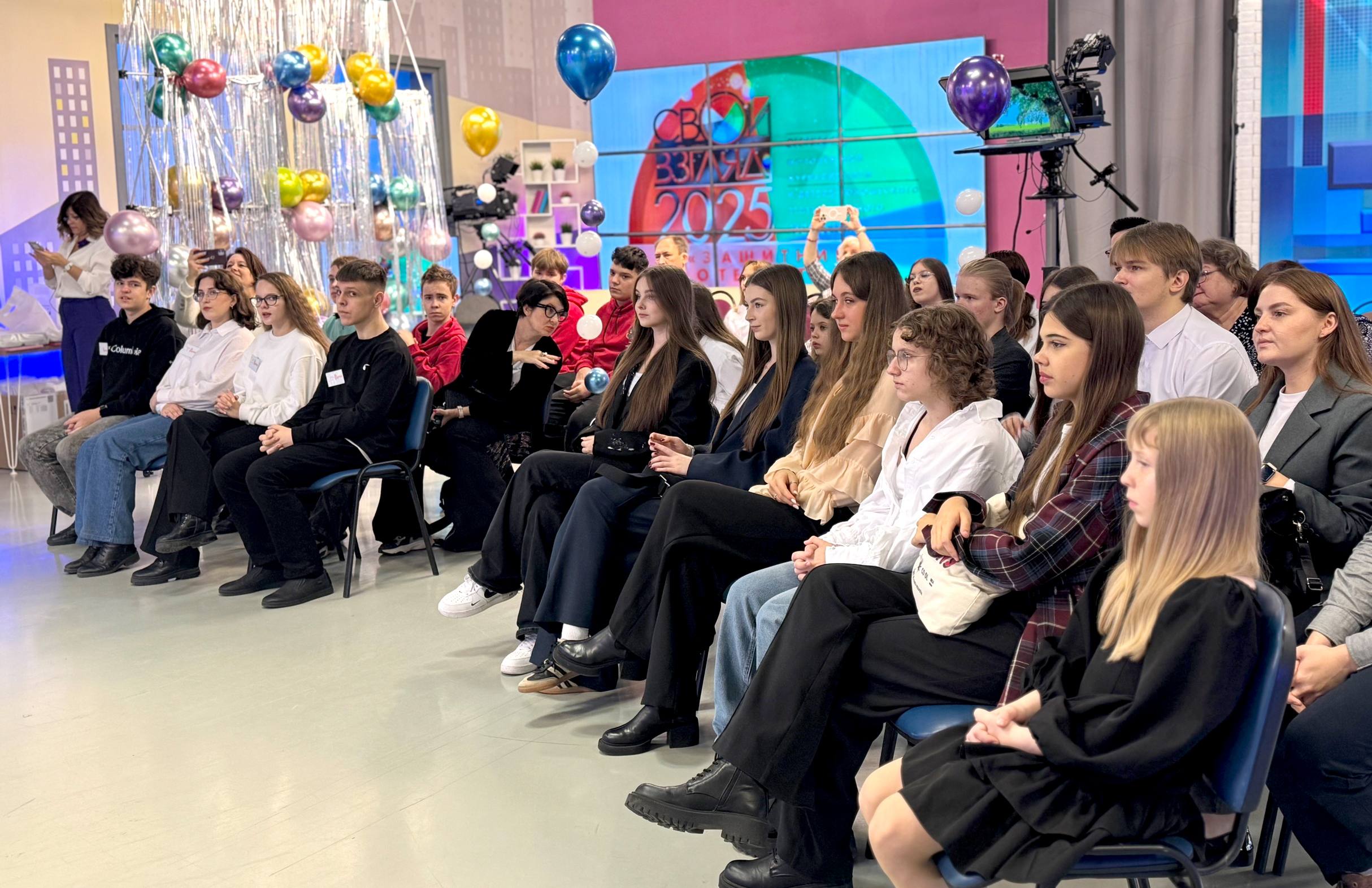 С какими известными спортсменами вы встречались? Как не запинаться в прямом эфире? Как создать хороший репортаж? С какими известными спортсменами вы встречались? Как не запинаться в прямом эфире? Как создать хороший репортаж?