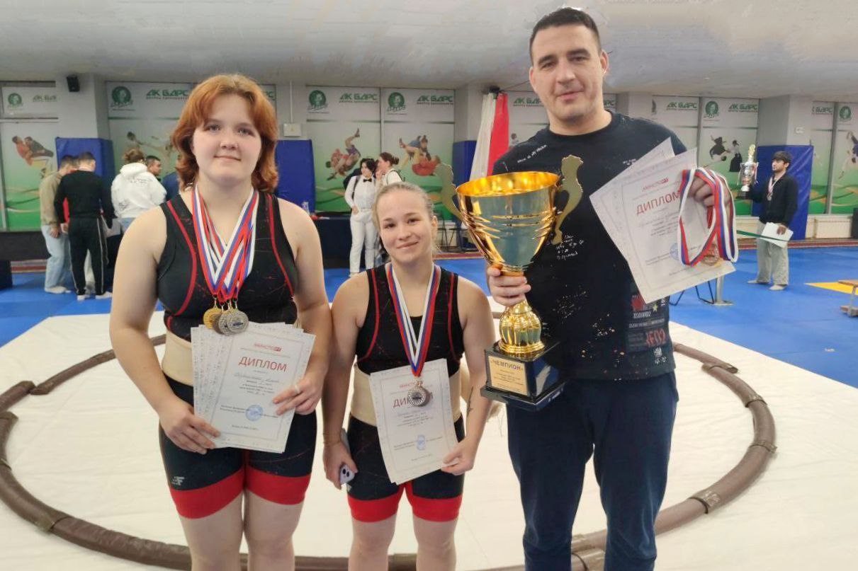 Самарские сумоисты завоевали медали чемпионата и первенства ПФО