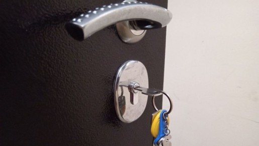 В Самаре к купившему квартиру за 10 млн рублей чиновнику пришла прокуратура