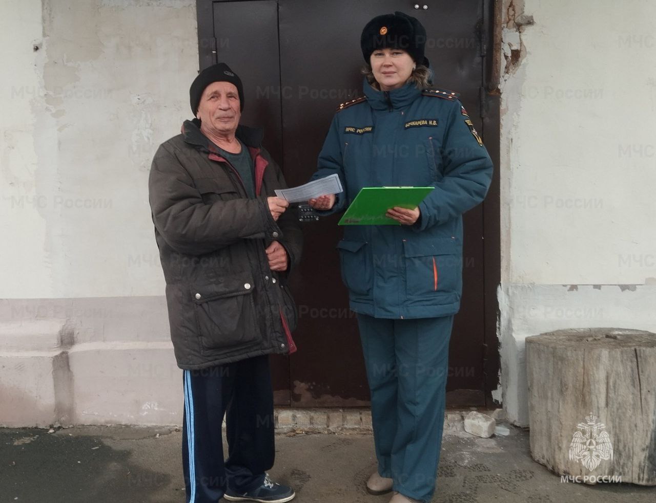 Работа с населением по вопросам пожарной безопасности – задача жизненно важная Работа с населением по вопросам пожарной безопасности – задача жизненно важная