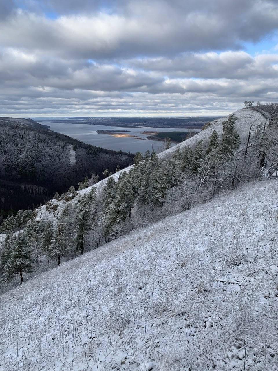 Жигулевский заповедник в Самарской области засыпало снегом — первые кадры