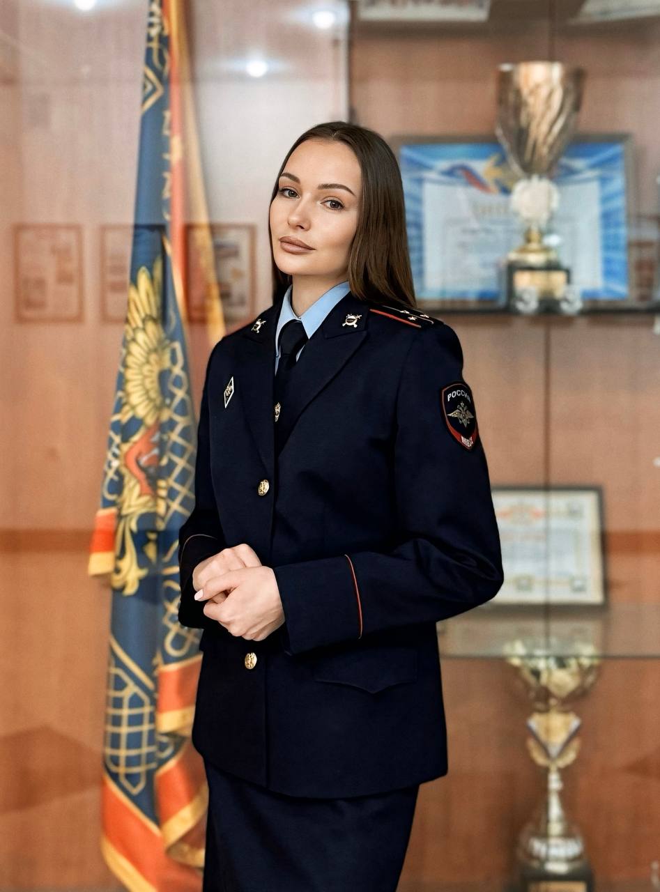 Друзья! Доброго воскресного утра вам желает Екатерина Теплякова, главный специалист-метролог управления организации тылового обеспечения ГУ МВД России по Самарской области