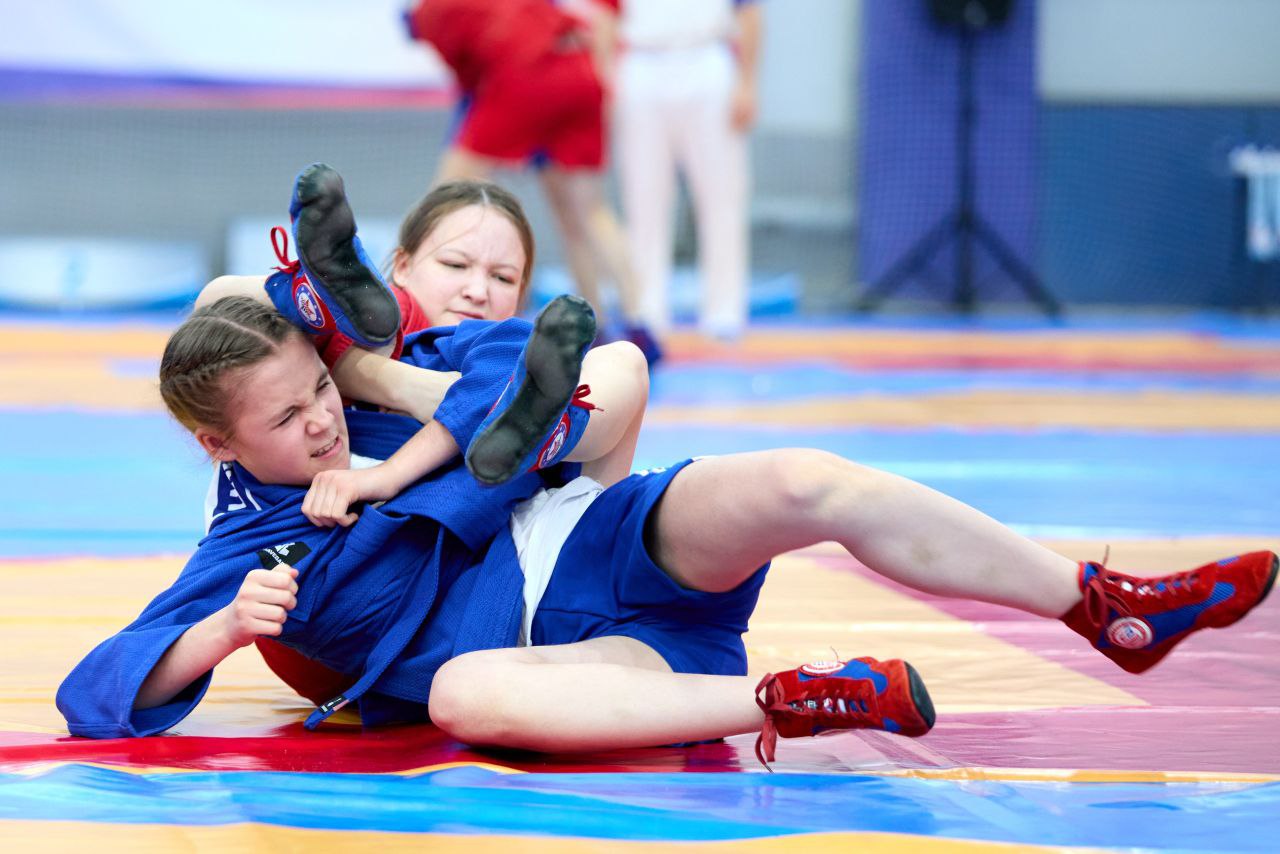 В Самаре состоялись соревнования в честь Всероссийского дня самбо В Самаре состоялись соревнования в честь Всероссийского дня самбо