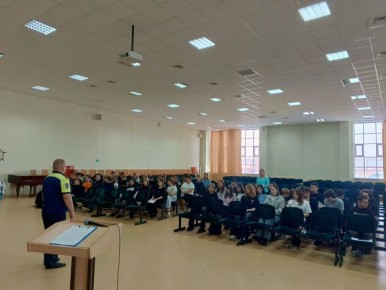 17 ноября в рамках Международной комплексной профилактической операции "Чистое поколение- 2025г" в ГБОУ СОШ имени Матвея Никифоровича Заводского с.Елховка сотрудники МБУ "Дом молодёжных организации" провели...