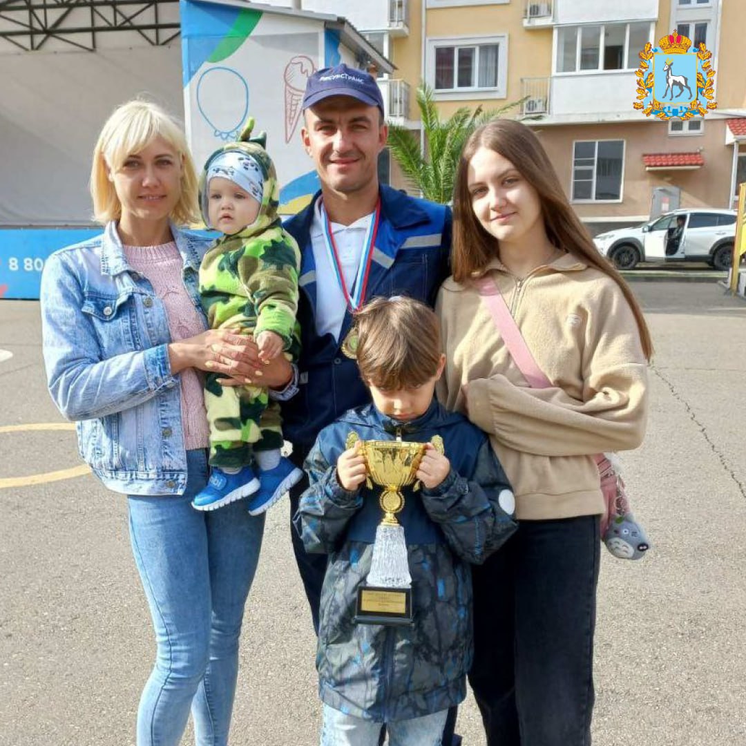 Многодетная семья Гаас получила комплексную поддержку от государства при строительстве собственного дома