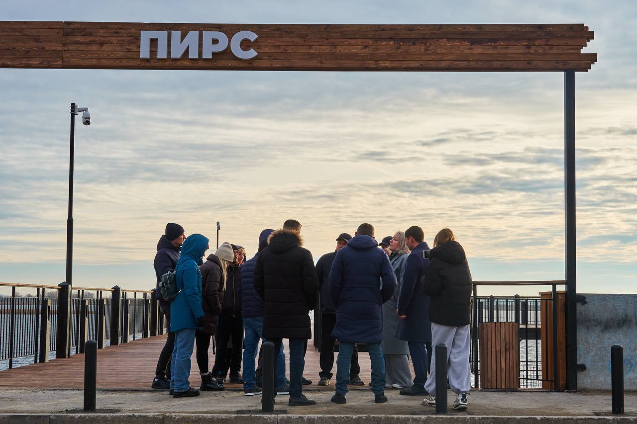 Сегодня представители регионального отделения «Народного фронта» проинспектировали благоустроенный пляж «Мельница»