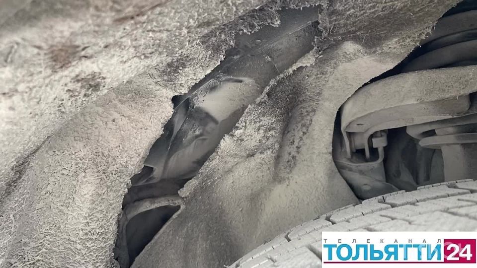 В 3 Б квартале на парковке подожгли автомобиль