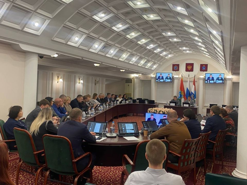 В Самарской городской Думе проходит заседание профильных комитетов