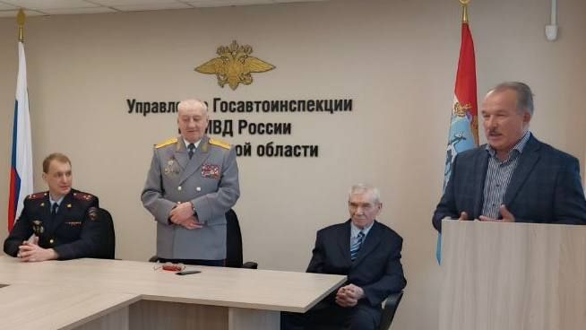 �������� � �������� ���������������� ���������� ������ �������� ��������� ������, � ������� ������� ������� ������������� ������������ ������ � �������� �������� ���