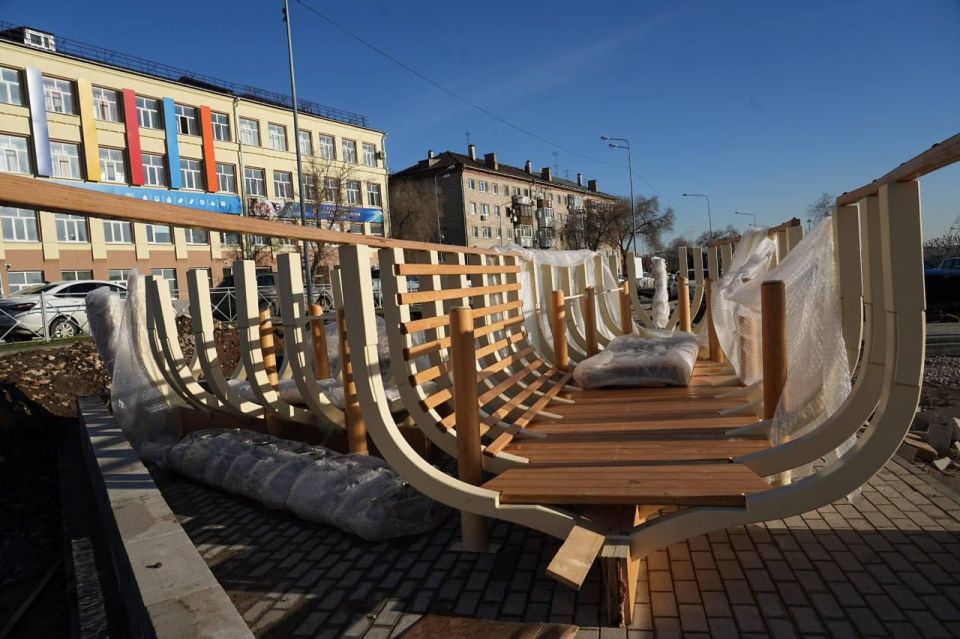 Новую деревянную ладью начали монтировать в Самаре