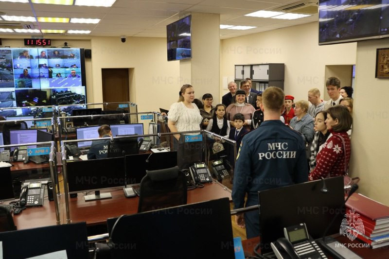 В региональном МЧС России наградили победителей IX патриотического фестиваля «Звезда спасения» В региональном МЧС России наградили победителей IX патриотического фестиваля «Звезда спасения»