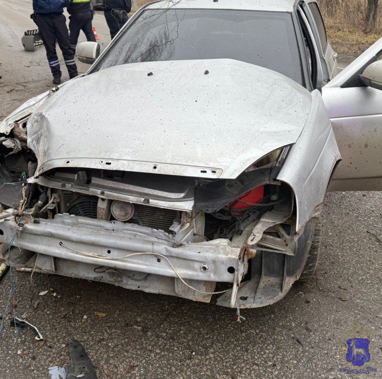 Сотрудники полиции работали на месте ДТП в Самаре Сотрудники полиции работали на месте ДТП в Самаре