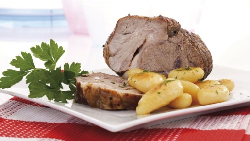 Горчица и уксус бесполезны: сварить мясо быстрее можно только двумя способами