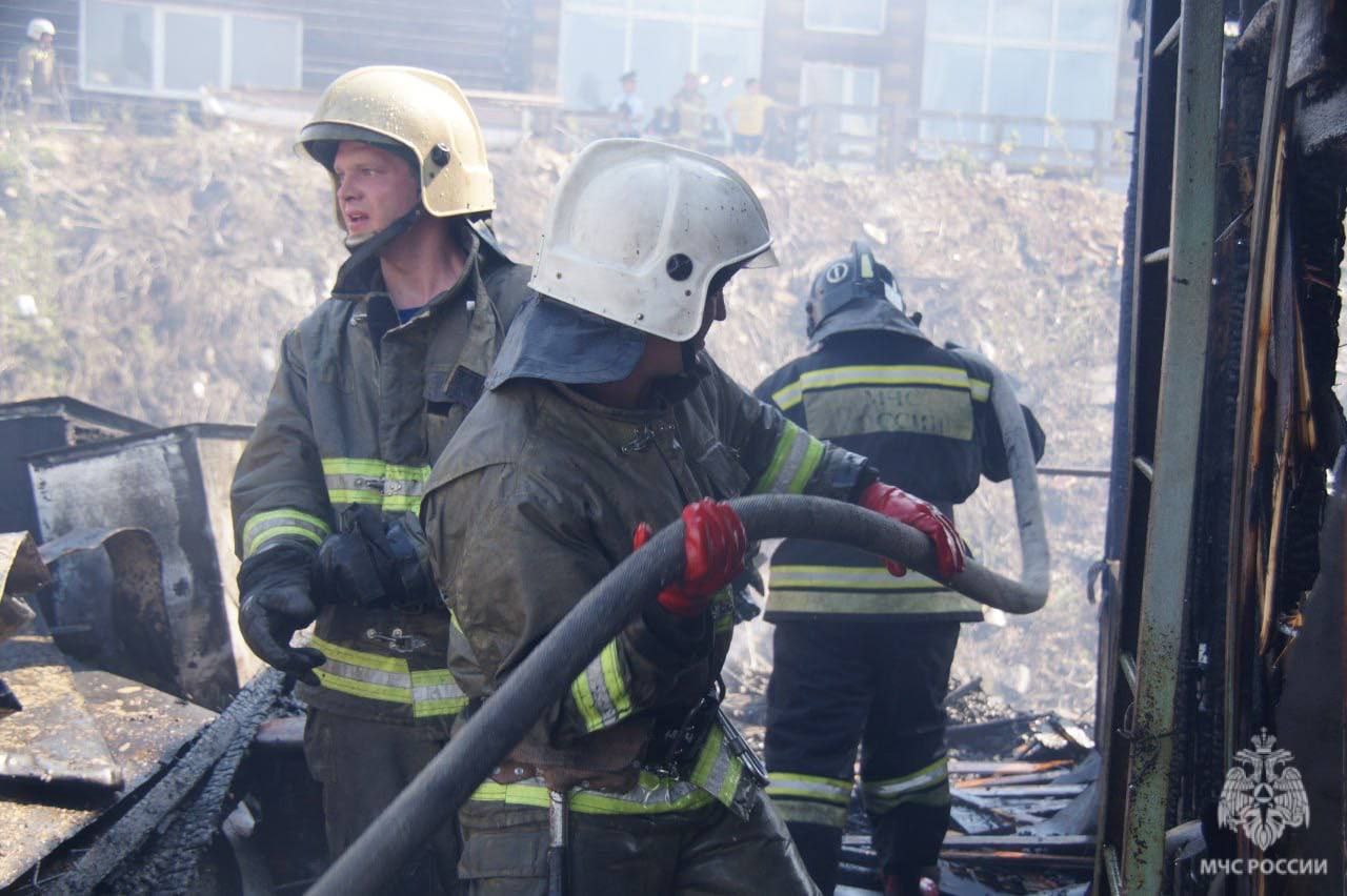 #Оперативнаясводка. С начала дня пожарно-спасательные подразделения ликвидировали 2 пожара: в Тольятти горела электропроводка в трансформаторной подстанции на 0,5 п.м