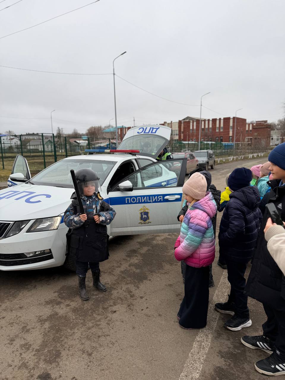 Сотрудники Госавтоинспекции Сергиевского района провели профилактическое мероприятие в Серноводской школе Сотрудники Госавтоинспекции Сергиевского района провели профилактическое мероприятие в Серноводской школе