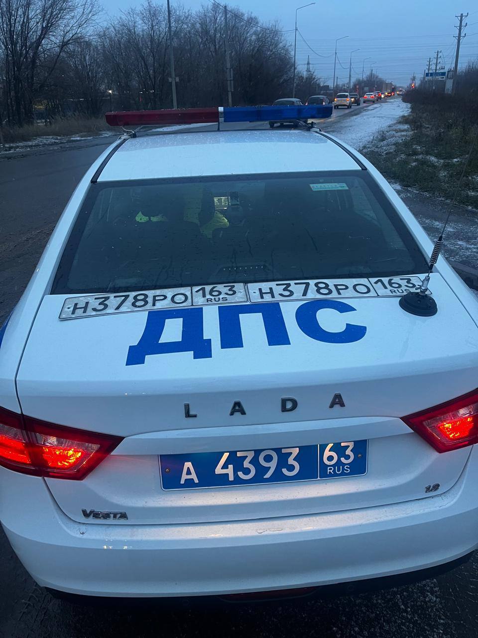 Сотрудники. #ГосавтоинспекцииТольятти обнаружили в социальных сетях видеозапись, на которой запечатлено грубое нарушение Правил дорожного движения Сотрудники. #ГосавтоинспекцииТольятти обнаружили в социальных сетях видеозапись, на которой запечатлено грубое нарушение Правил дорожного движения