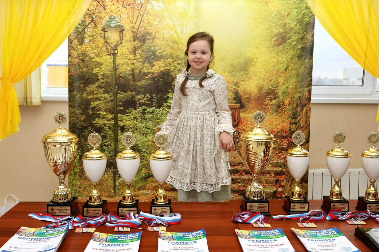 В Сызрани прошёл XXI фестиваль памяти Тиграна Петросяна В Сызрани прошёл XXI фестиваль памяти Тиграна Петросяна