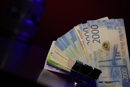 Как не зависеть от зарплаты: пять способов увеличить пенсионные баллы