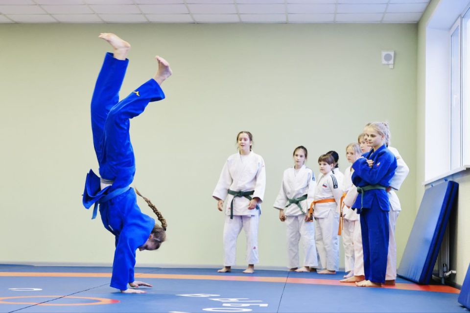 ������������ � �������� ������������- ���������������� ��������� � ������� ���������� ��������� ������