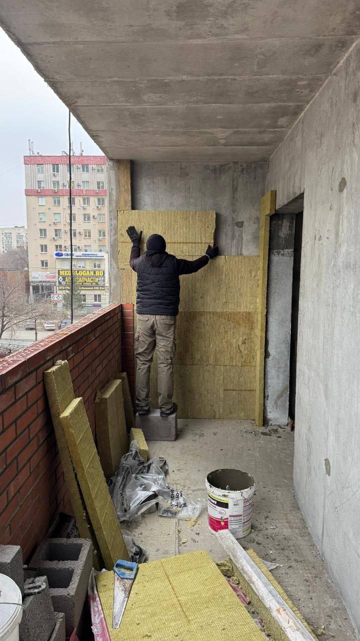 Сегодня, 03.12.2025, первый заместитель прокурора области Игорь Харитонов провел выездное совещание на строительной площадке ЖК «Космолет» Сегодня, 03.12.2025, первый заместитель прокурора области Игорь Харитонов провел выездное совещание на строительной площадке ЖК «Космолет»