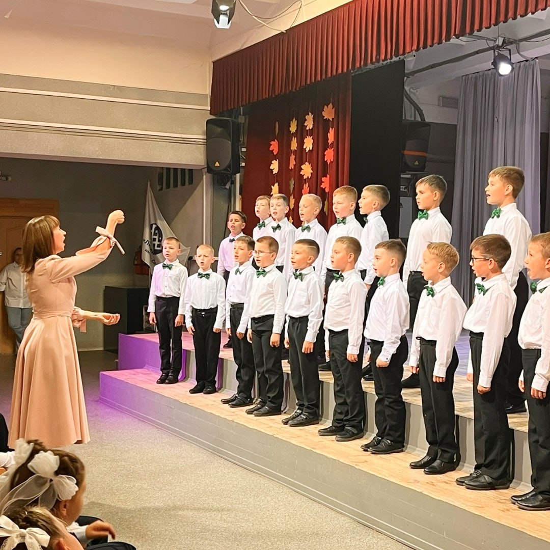 Лучших преподавателей музыкальных и художественных школ поощрили за мастерство Лучших преподавателей музыкальных и художественных школ поощрили за мастерство