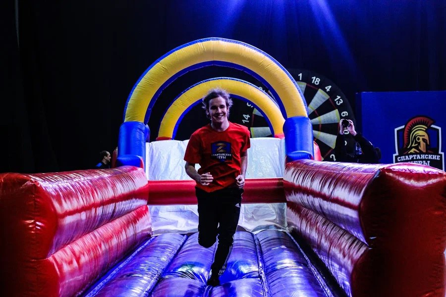 В «МТЛ-Арене» проходит фестиваль «Спартанские игры» среди команд образовательных организаций высшего образования В составах вузовских команд выступают первокурсники из 12 вузов Самарской области В «МТЛ-Арене» проходит фестиваль «Спартанские игры» среди команд образовательных организаций высшего образования В составах вузовских команд выступают первокурсники из 12 вузов Самарской области