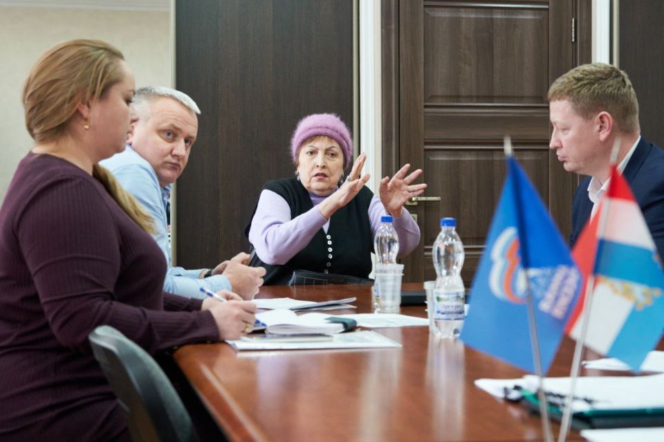 ������������ ������� ������ ������� �����߻ ��� ������� ��������� �������, ������� �������������� ������ � �������������� ���������� �������� ������� ���� �������, ������������ �� ��� �������� ������