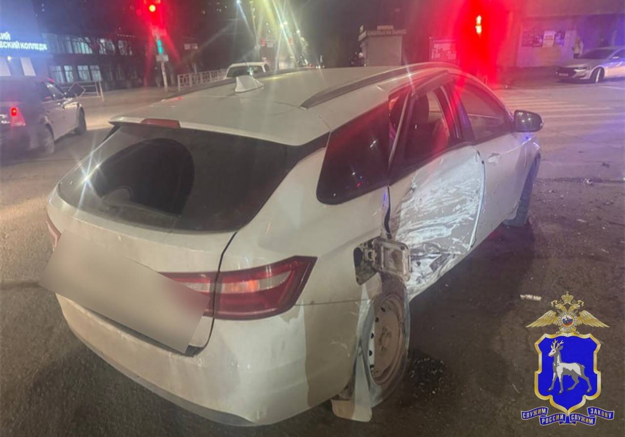 В Самаре в ДТП 5 декабря пострадал несовершеннолетний пассажир В Самаре в ДТП 5 декабря пострадал несовершеннолетний пассажир