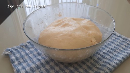 Волшебство домашней выпечки: рецепт пирога с повидлом