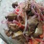 Нежный тёплый салат из куриной печени: вкусная находка для вашего стола