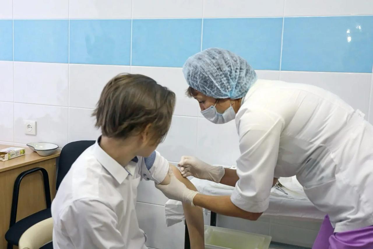 Карантин ввели в двух классах школы Самары из-за роста ОРВИ