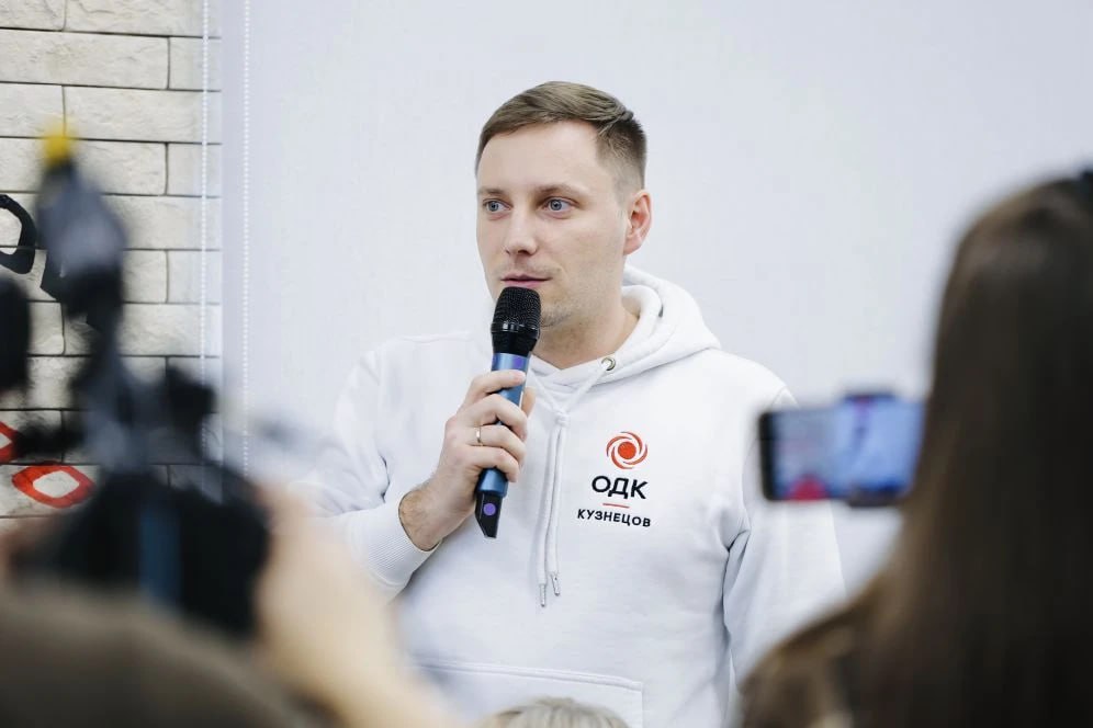 Вячеслав Федорищев встретился с участниками форума добровольцев Самарской области Вячеслав Федорищев встретился с участниками форума добровольцев Самарской области