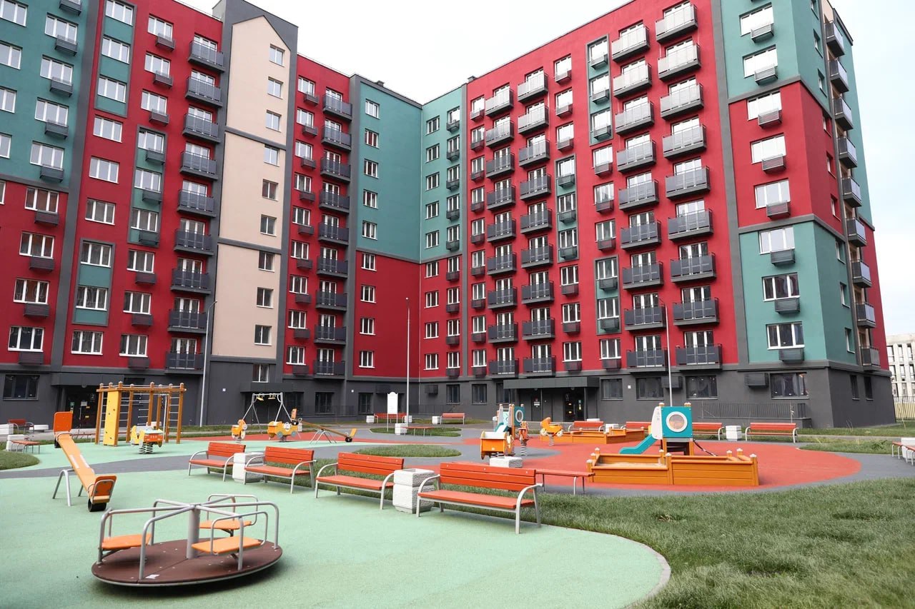 Руководитель следственного управления Павел Михайлович Олейник принял участие в торжественном мероприятии вручения детям-сиротам ключей от квартир Руководитель следственного управления Павел Михайлович Олейник принял участие в торжественном мероприятии вручения детям-сиротам ключей от квартир