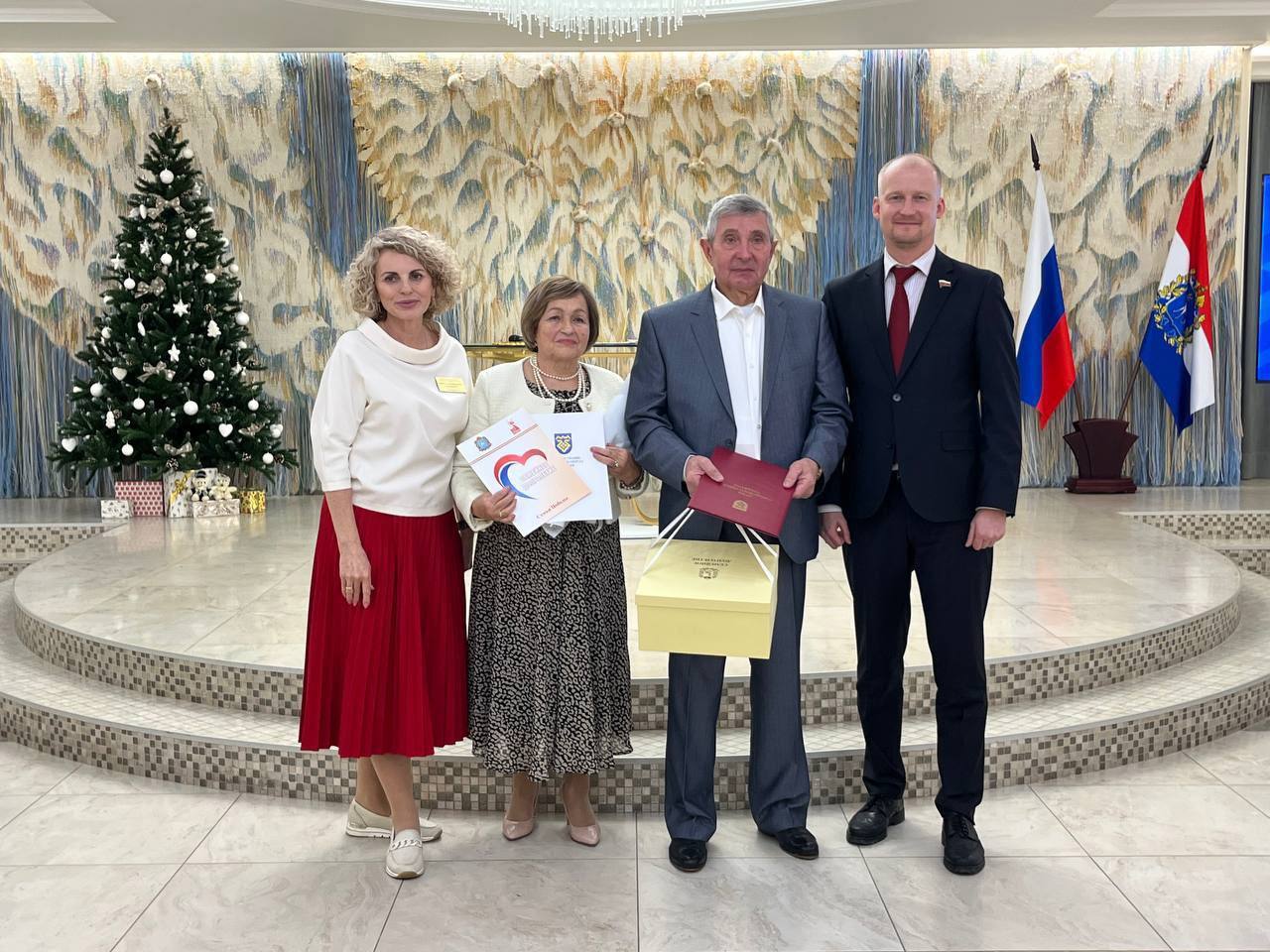 Во Дворце бракосочетания г.о. Тольятти прошла трогательная церемония «Семейное долголетие» Во Дворце бракосочетания г.о. Тольятти прошла трогательная церемония «Семейное долголетие»