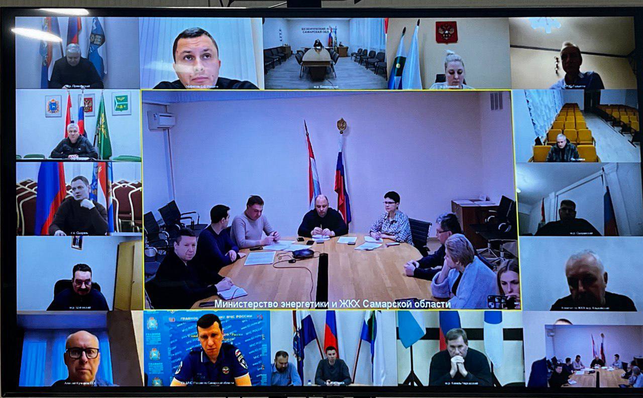 В Самарской области прошел оперативный штаб по ликвидации последствий снегопада и аварийных отключений электроснабжения В Самарской области прошел оперативный штаб по ликвидации последствий снегопада и аварийных отключений электроснабжения