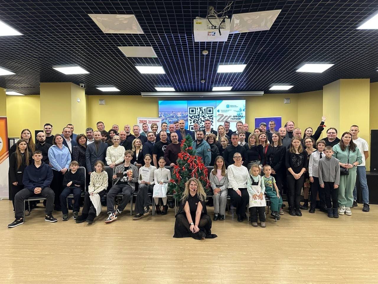 Участники второго потока «Школы героев» сдали промежуточный экзамен по итогам обучения