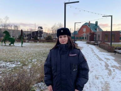 Доброго утра и хорошего настроения на всю неделю желает вам Яна Белянова, помощник оперативного дежурного из Камышлинского района