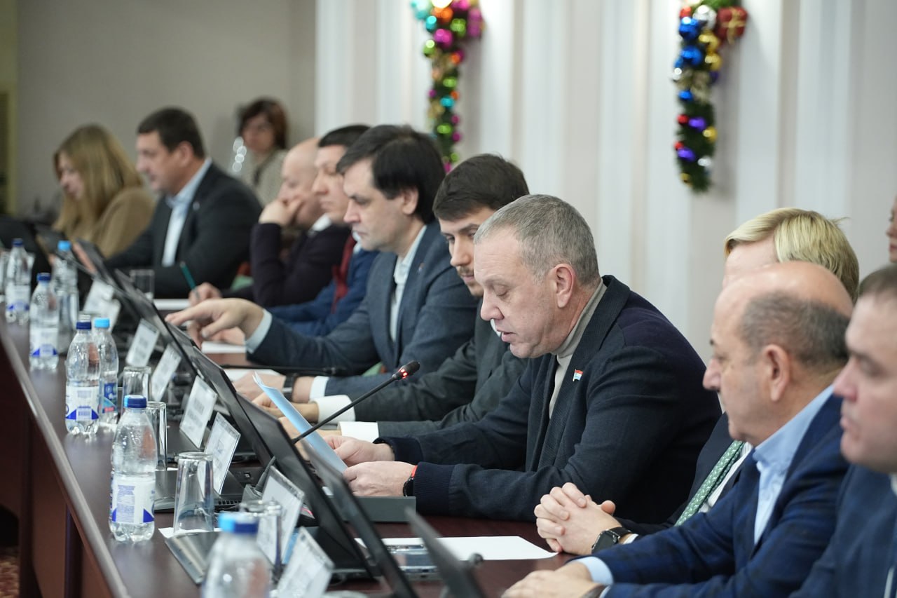 В Самаре утвердили бюджет города на 2026 год и плановый период 2027-2028 годов В Самаре утвердили бюджет города на 2026 год и плановый период 2027-2028 годов