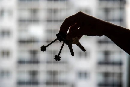 ����� ������������� ��� ���������-ͻ, ����������� �� ������� ������� � ������, �������� � ������������