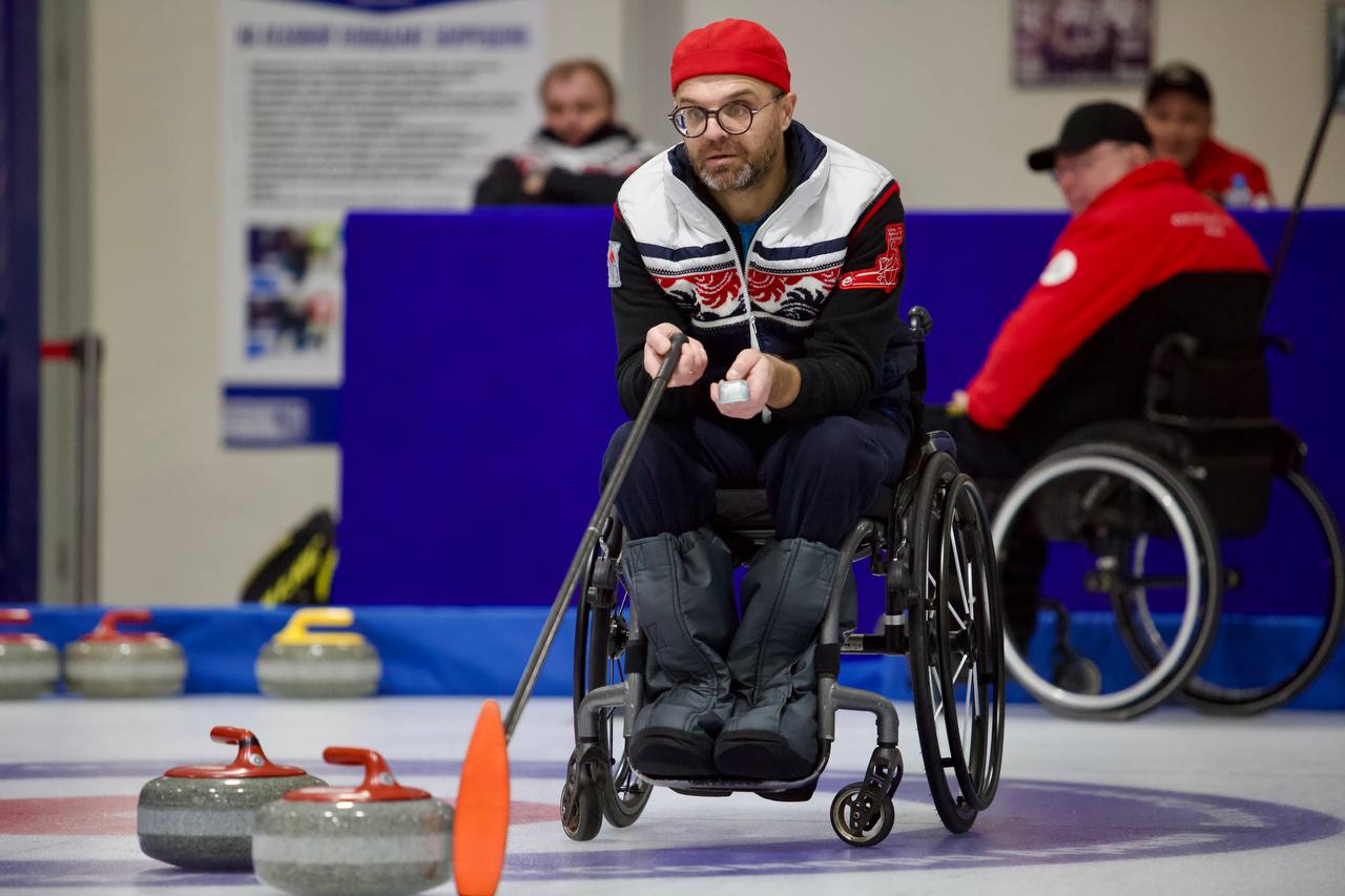 Небольшая история о том, как полюбить ….. кёрлинг))) Небольшая история о том, как полюбить ….. кёрлинг)))