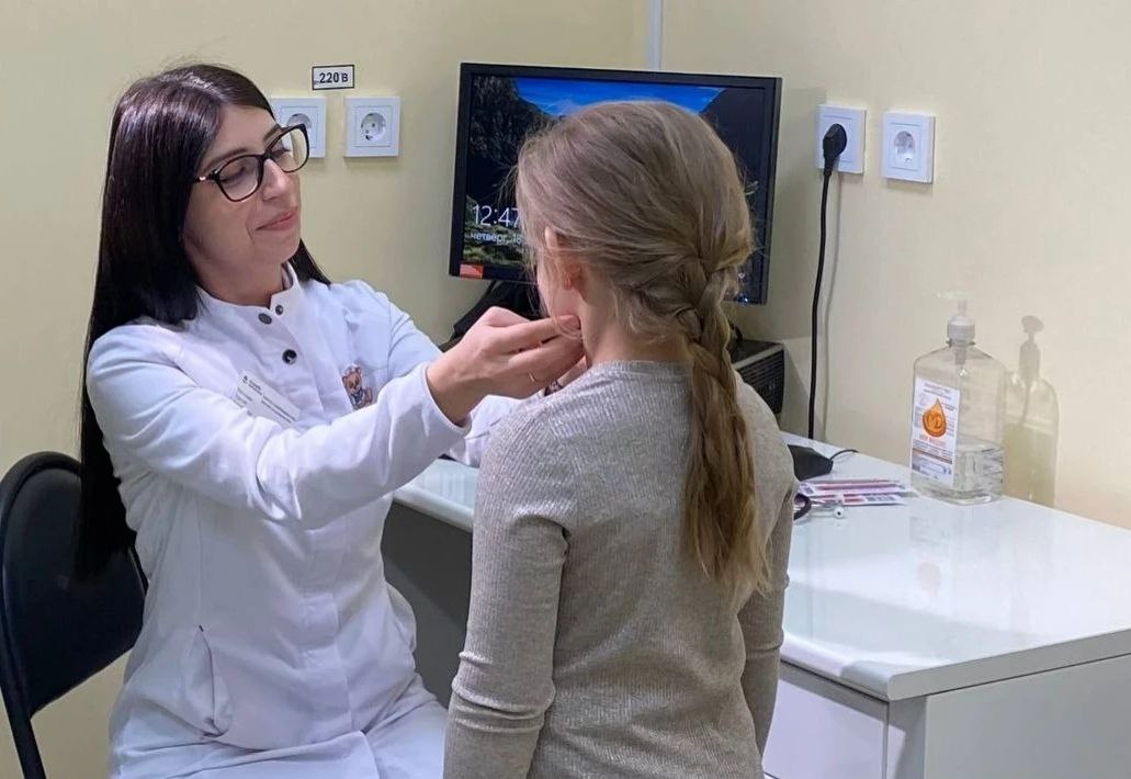 Благодаря региональным мерам поддержки в Сызранскую больницу удалось привлечь 29 врачей из других субъектов по ключевым специальностям: терапевтов, педиатров, хирургов, неврологов Благодаря региональным мерам поддержки в Сызранскую больницу удалось привлечь 29 врачей из других субъектов по ключевым специальностям: терапевтов, педиатров, хирургов, неврологов